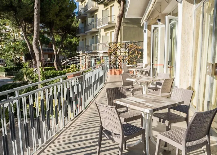 Szálloda Sayonara 3*