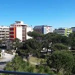Sayonara Hotel