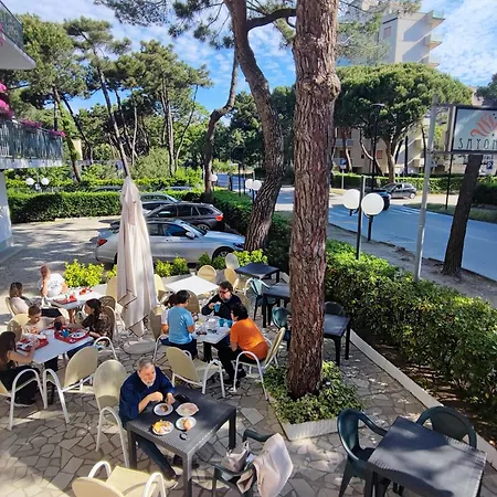 Hotel Sayonara 3*
